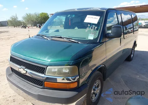 2003 Chevrolet Express Upfitter из США, поврежденный, VIN 1GBFG15T431155118